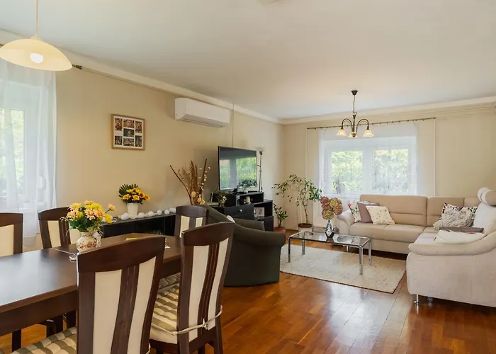 Nador - Fod125 By Interhome *